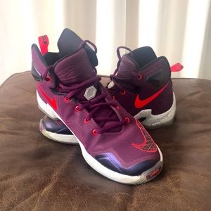 Nike LeBron 13 “Mulberry”